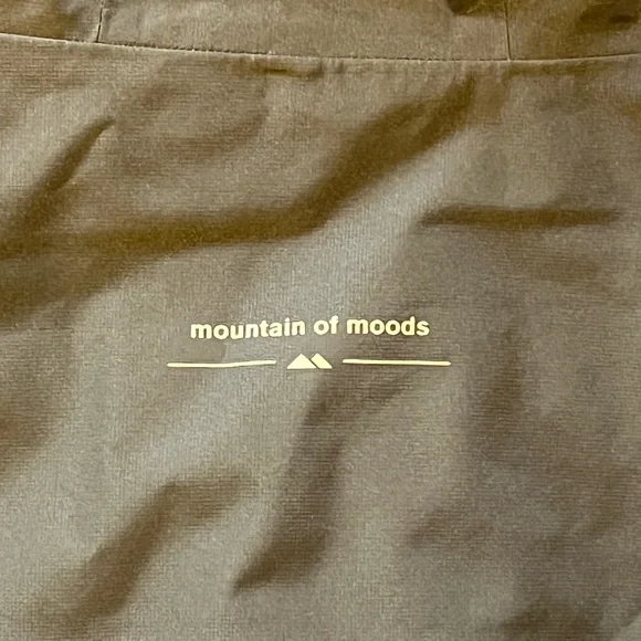 Snowpeak puffed graphen jacket